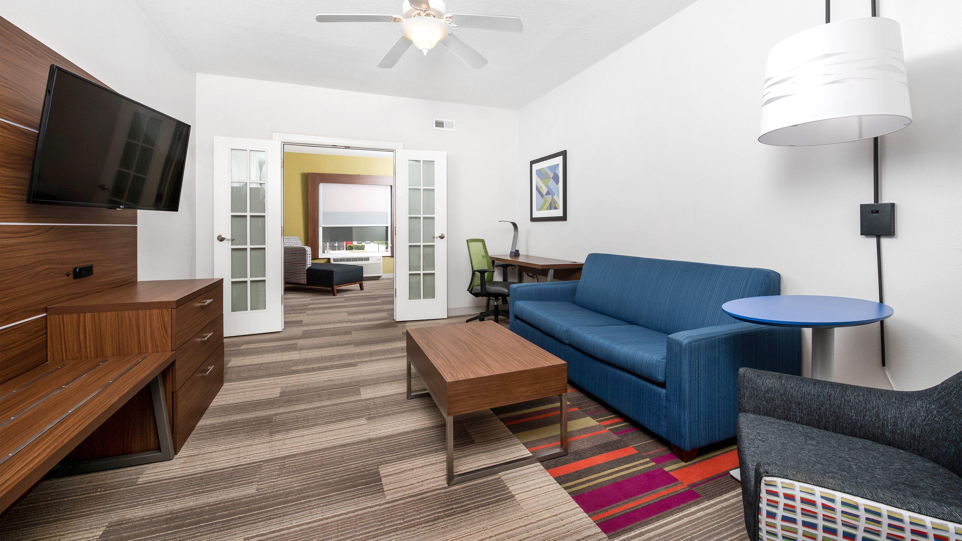 Holiday Inn Express Hotel And Suites Conroe By Ihg Екстериор снимка