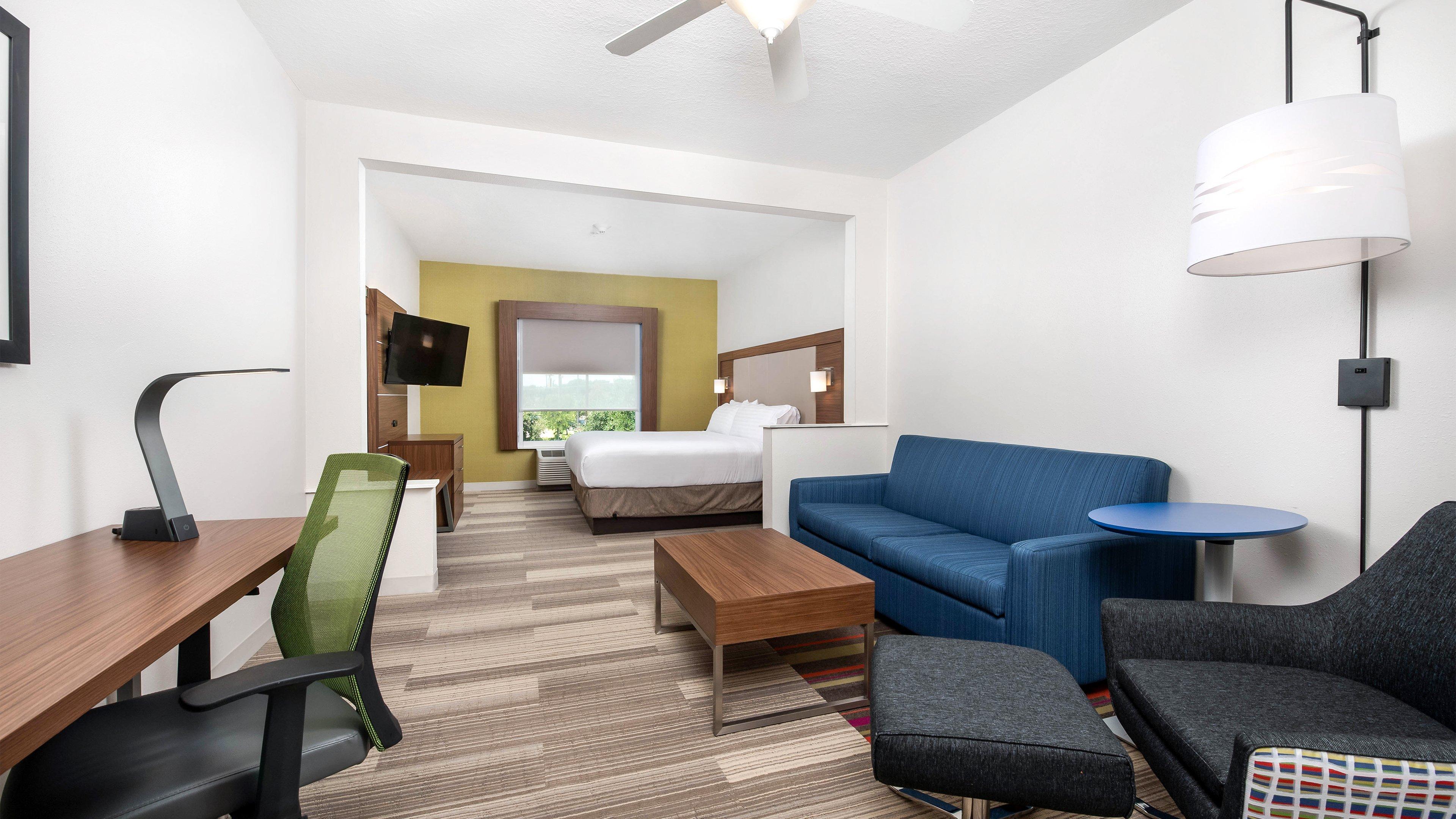 Holiday Inn Express Hotel And Suites Conroe By Ihg Екстериор снимка