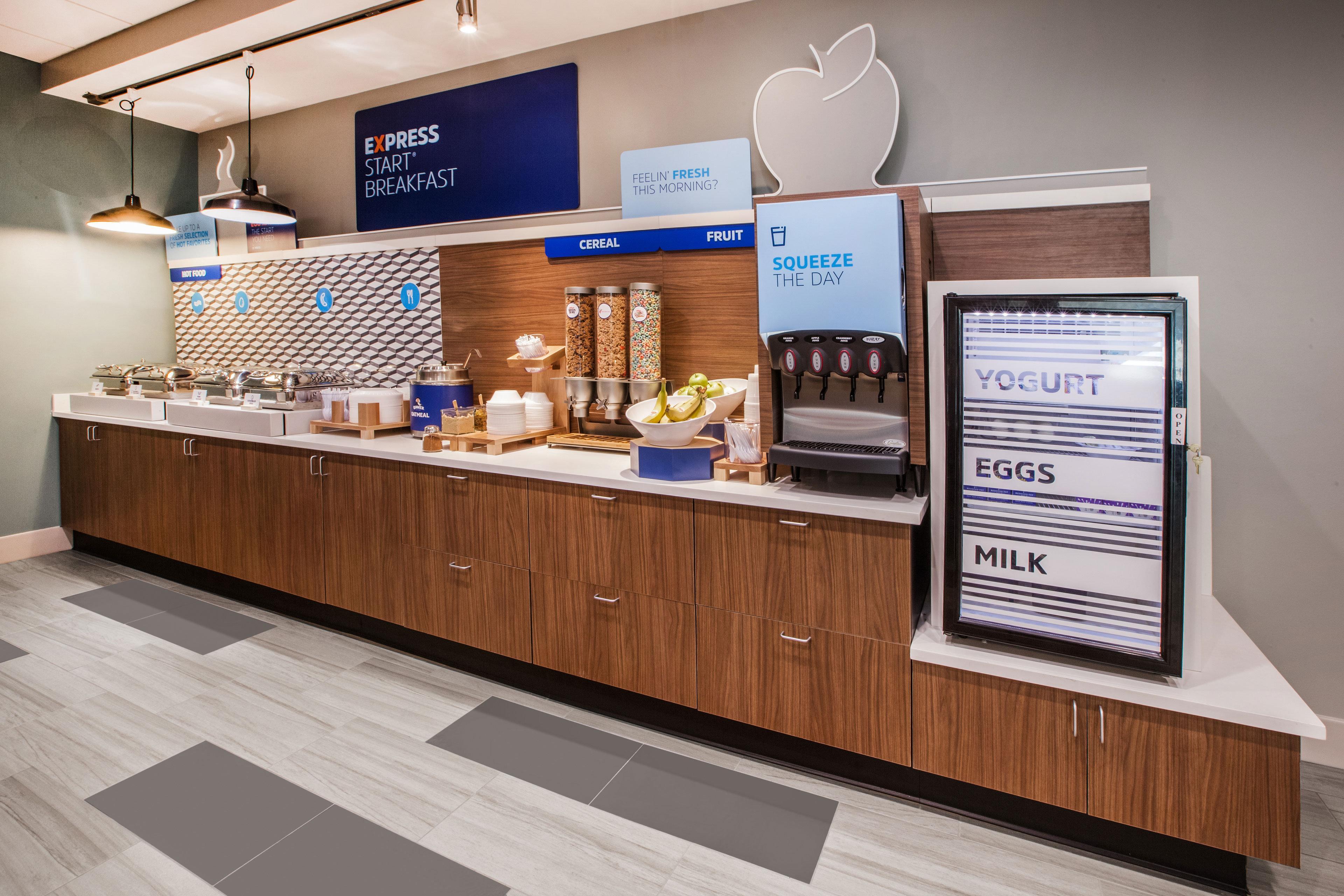 Holiday Inn Express Hotel And Suites Conroe By Ihg Екстериор снимка
