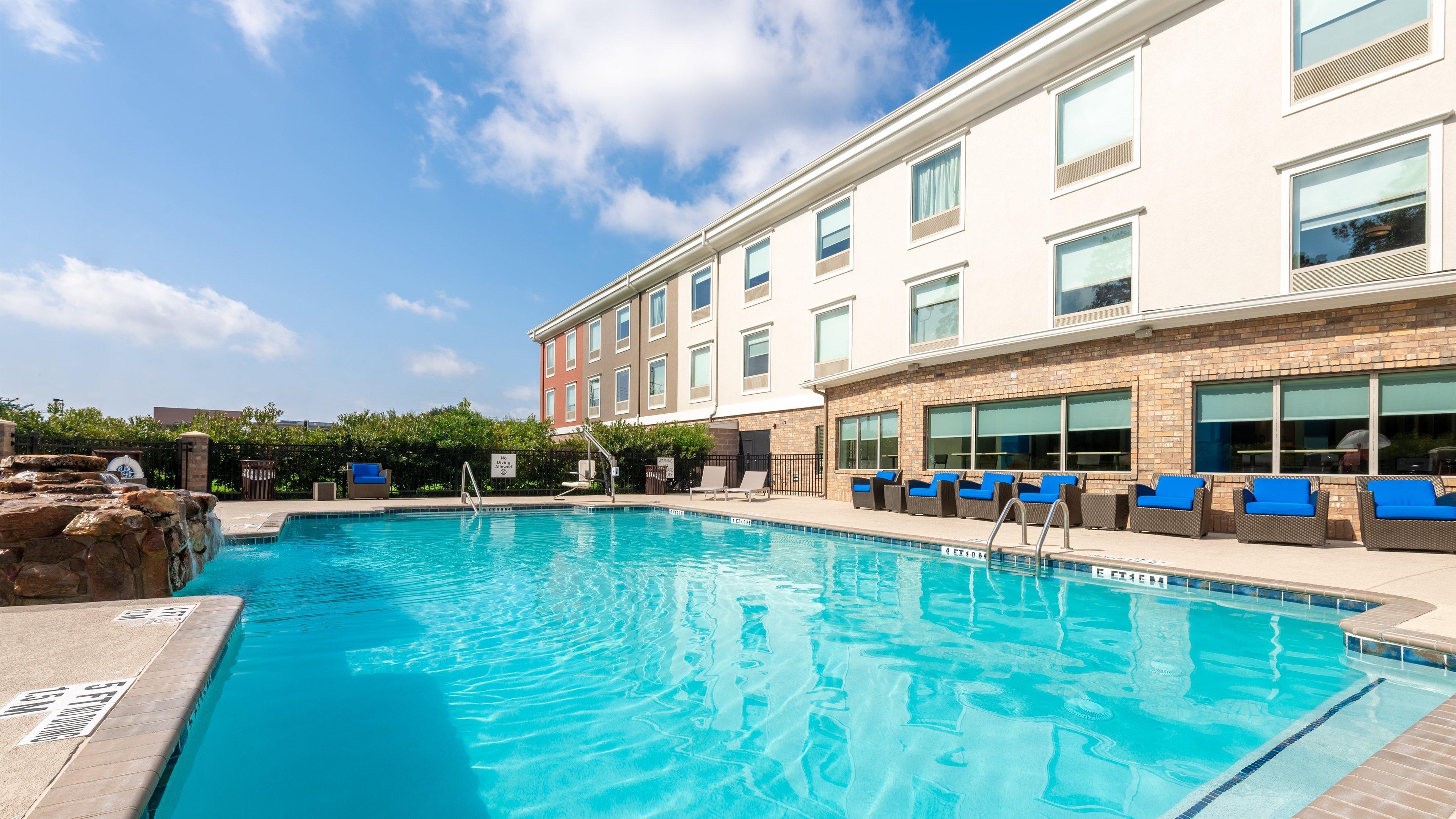 Holiday Inn Express Hotel And Suites Conroe By Ihg Екстериор снимка