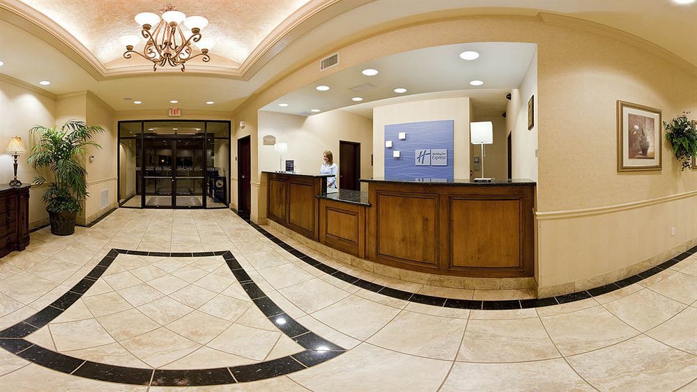 Holiday Inn Express Hotel And Suites Conroe By Ihg Екстериор снимка