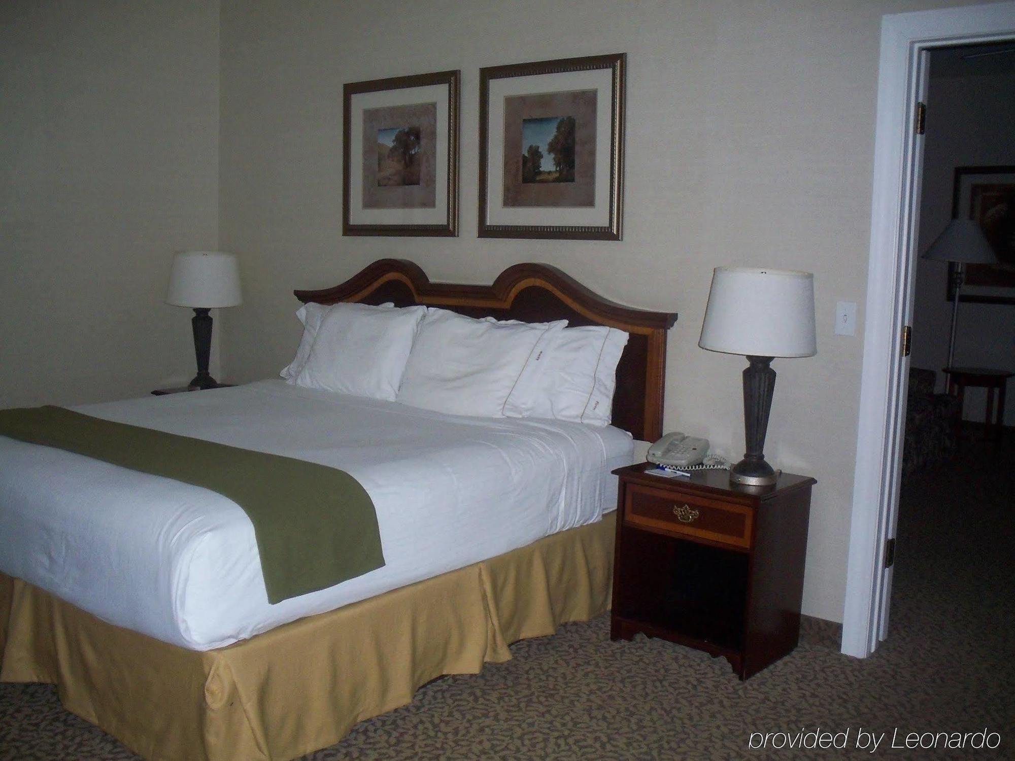 Holiday Inn Express Hotel And Suites Conroe By Ihg Екстериор снимка