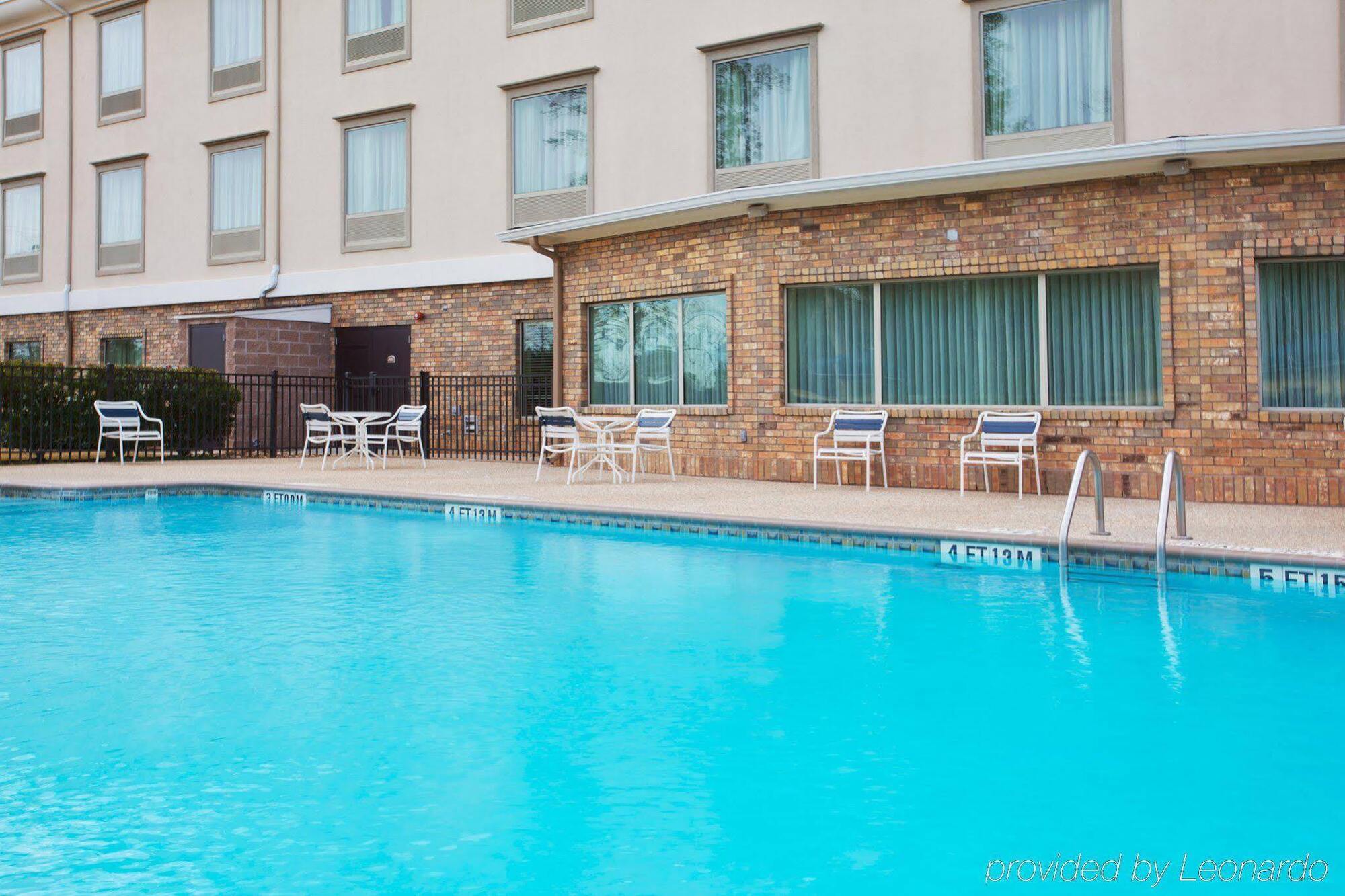 Holiday Inn Express Hotel And Suites Conroe By Ihg Екстериор снимка